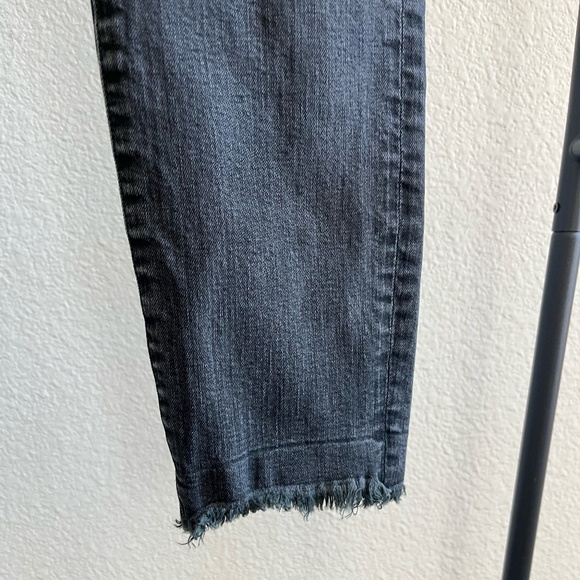 AGOLDE | High Waist 'Feel Good' Distressed Raw Hem Skinny Jeans Black | Size 29 - Picture 4 of 10